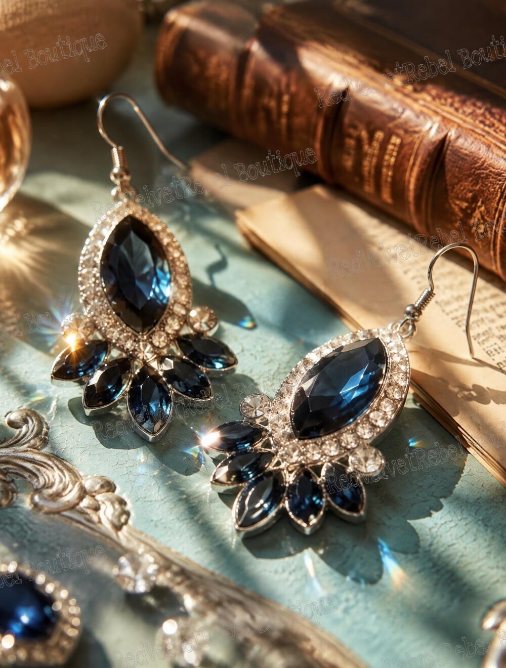 Vintage Sapphire Blue Crystal Art Deco Silver Chandelier Drop Earrings